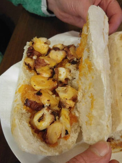 Una foto de Bocadillo de pulpo