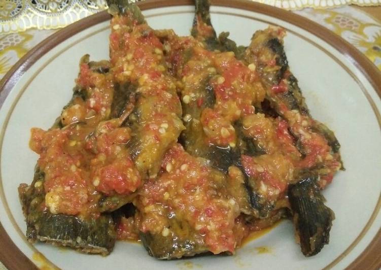 *Ikan lele masak sambel*