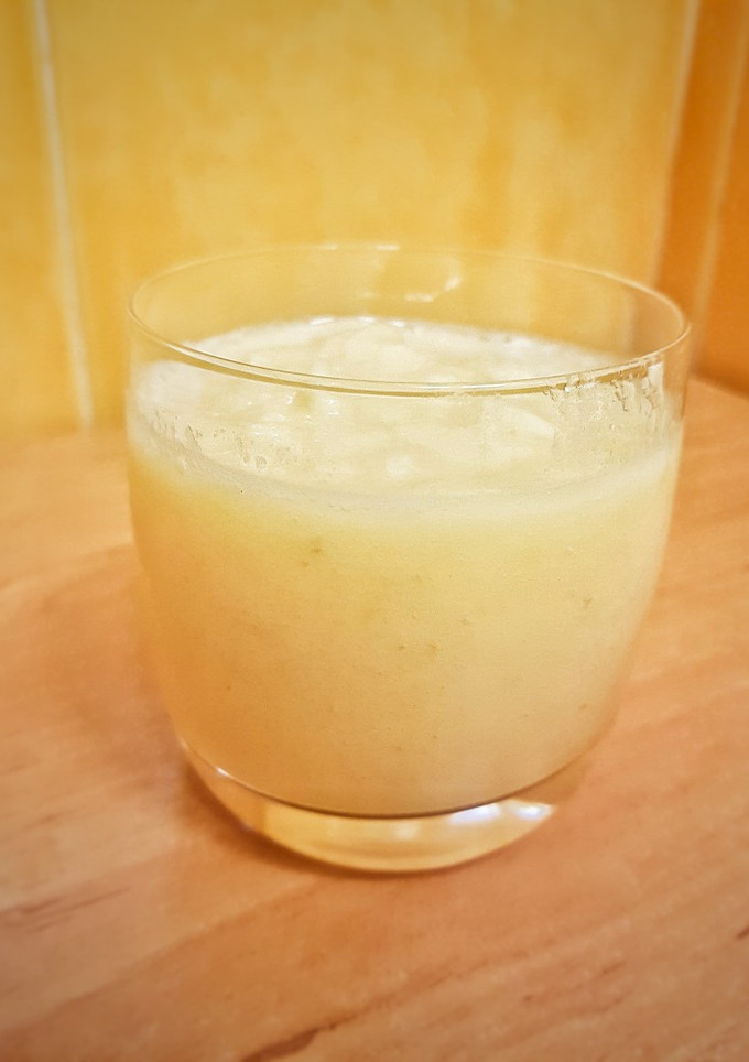 Una foto de Granizado de piña, pera y pomelo