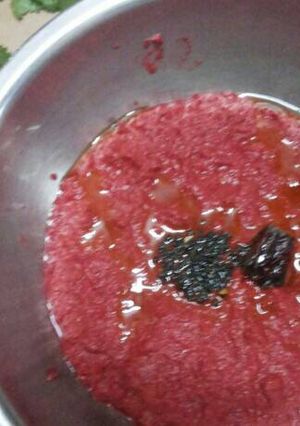 A picture of Beetroot chutney.