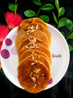 आटा मलाई पैन केक (Atta Malai Pancake Recipe In Hindi) रेसिपी मुख्य फोटो