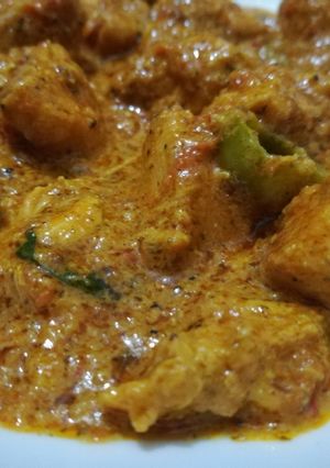 A picture of 3 spice Creamy Chicken Handi.
