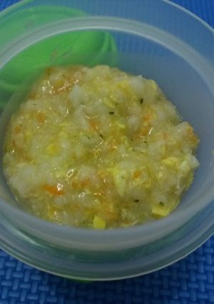 Foto resep MPASI 4* 7month (bubur tim rice cooker) TELUR
