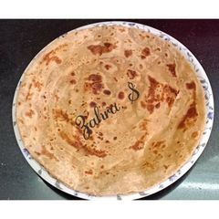 A picture of Plain Paratha.