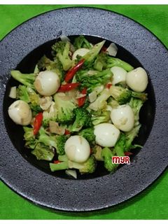 Foto resep Tumis Brokoli Telur Puyuh