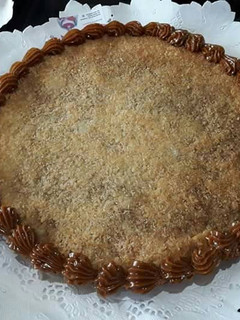 Una foto de Tarta de dulce de leche y coco