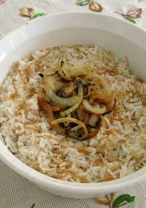 Una foto de Arroz árabe con fideos