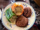 Pimentón relleno 🍚🍅 y croquetas de falafel 🧆