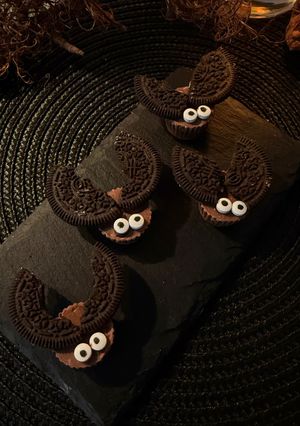 Una foto de Murciélagos de chocolate (Reese’s con oreo) - Adviento Halloween