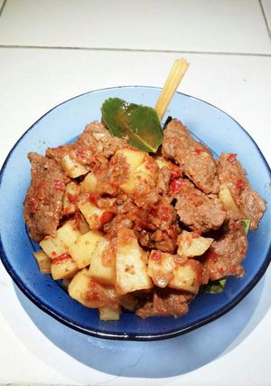 Foto resep Balado daging kentang