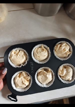 A picture of Lemon madeira cupcakes.