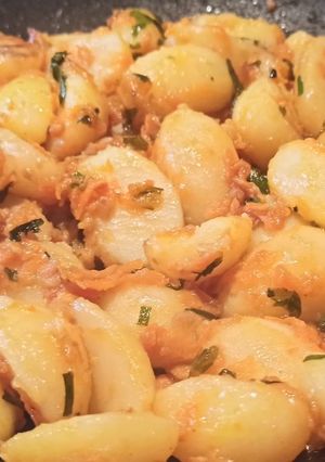 Foto principal de Patatas al Pedro Ximénez para guarnición