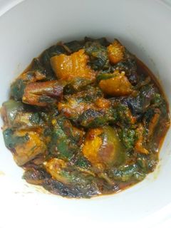 A picture of Baigan saag.