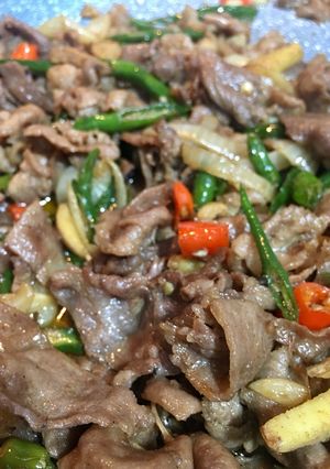 Foto resep Oseng lidah sapi cabe ijo