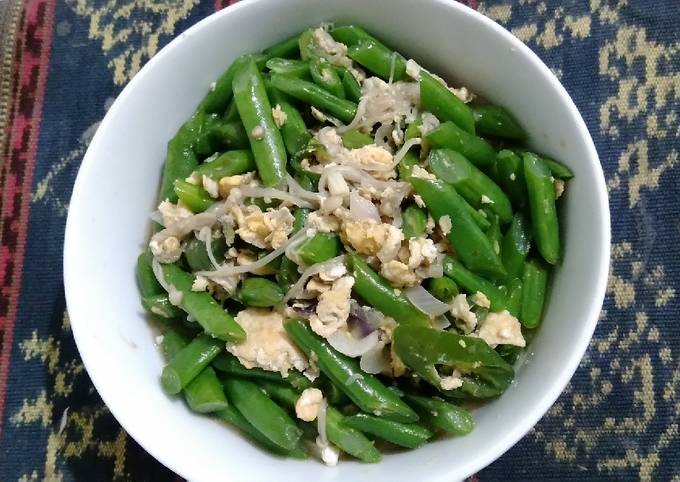 Sayur tumis buncis saus tiram + telur + jamur enoki