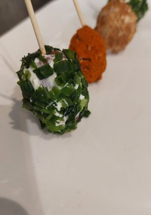 Une photo de Tomate cerise au fromage frais