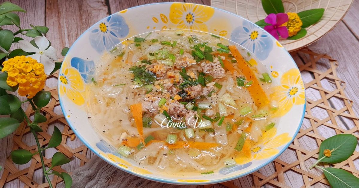 Cách Làm Món Canh Bắp Cải Cà Rốt Nấu Thịt của Annie Vo - Cookpad