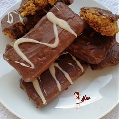 A picture of Muesli Bars.