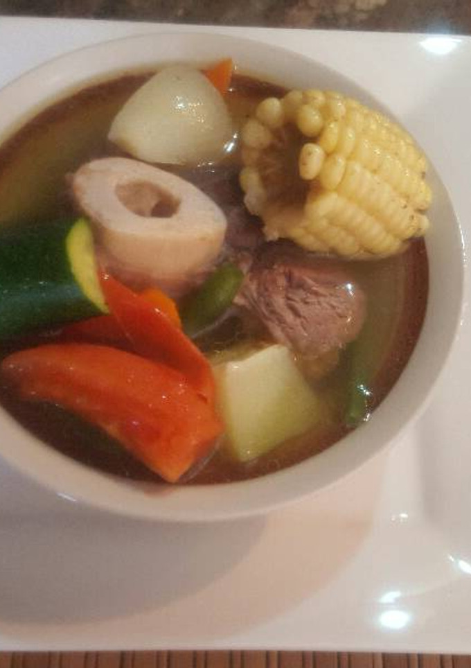 Una foto de Caldo de res