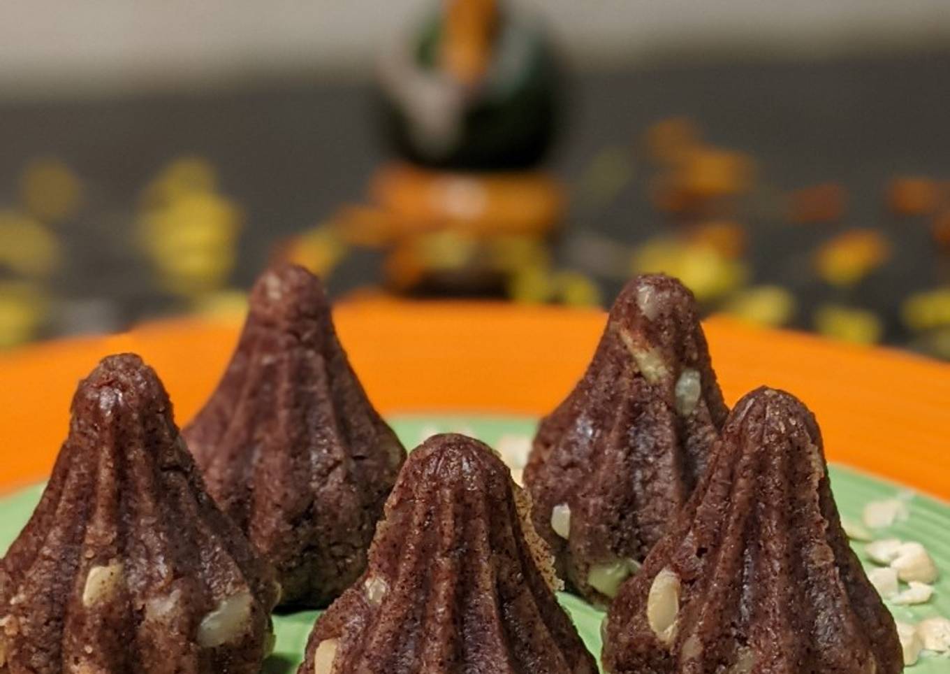 Ragi and Cashew Modak