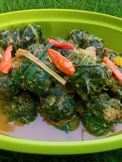 Foto resep Buntil daun pepaya dan daun daun singkong