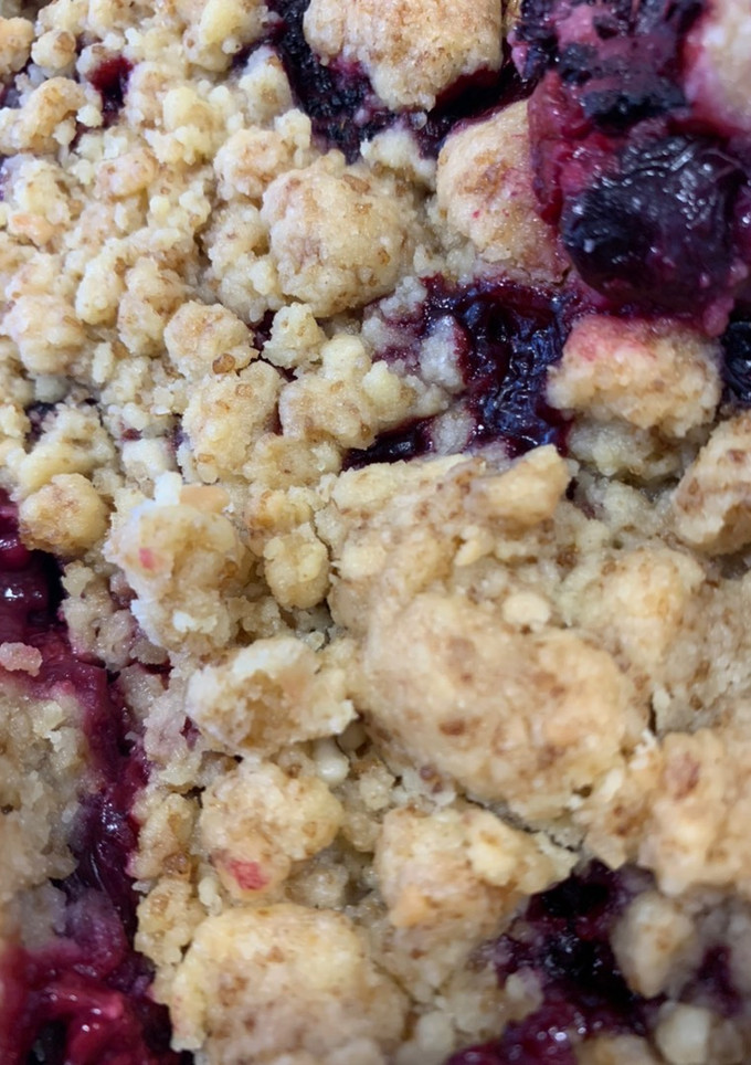 Una foto de Crumble de fresas Thermomix