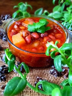عکسی از دستور خوراک لوبیا چیتی با سیب زمینی
