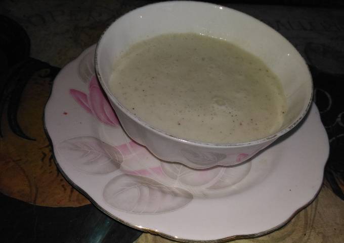 Cold cucumber soup