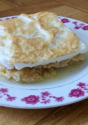 Una foto de Postre de manzanas merengadas