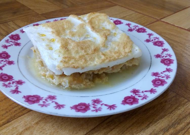 Postre de manzanas merengadas