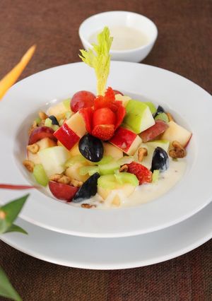 Hình của món Waldorf Salad.