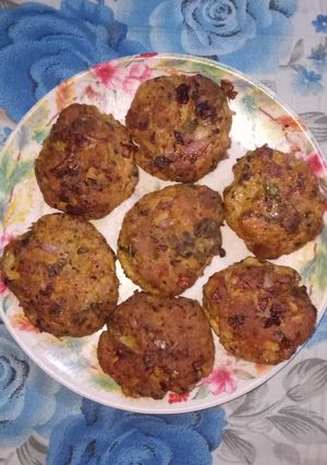A picture of Arhar dal pakodi with less oil.