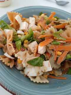 Una foto de Ensalada de macarrones