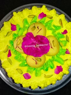 રસમલાઈ કેક (Rasmalai Cake Recipe In Gujarati) રેસીપી મુખ્ય ફોટો