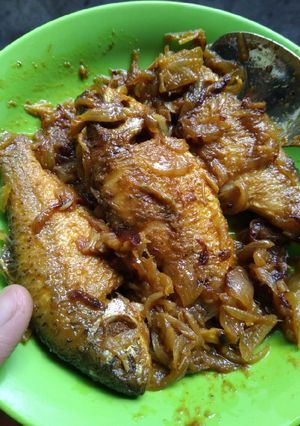 বড় সাইজের স্বরপুটি মাছ ভুনা রেসিপির প্রধান ছবি