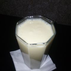 A picture of Pineapple smoothie.