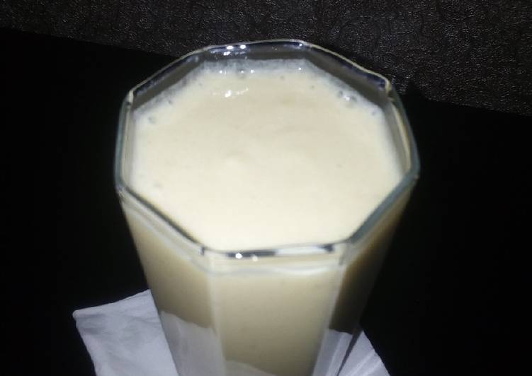 Simple Way to Prepare Speedy Pineapple smoothie