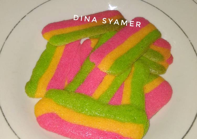 Resep: Untuk Mencoba Di RumahLidah Kucing Rainbow 