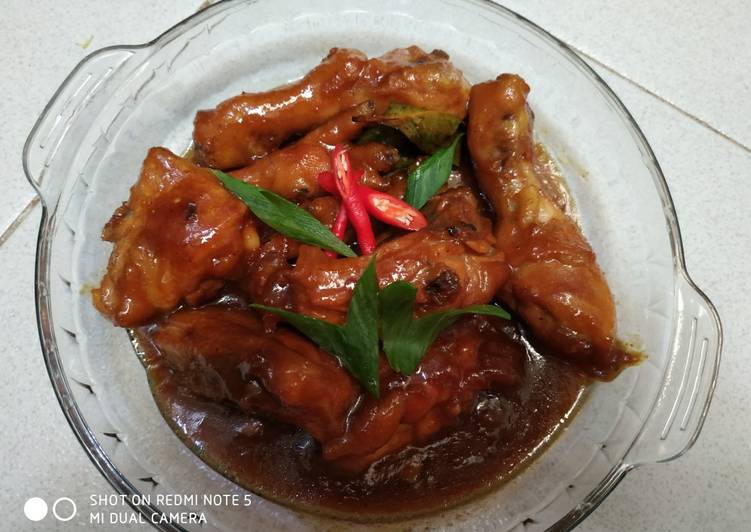 Resep Ayam kecap special pakai cinta (request by anak lanang) yang Sempurna
