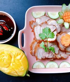 chân giò rút xương chiên