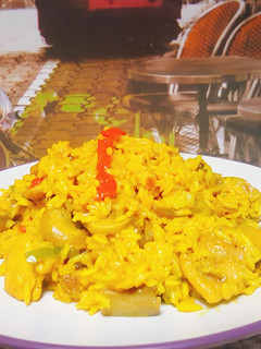 Una foto de Arroz con pollo a mi gusto