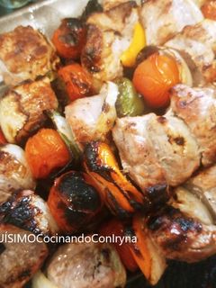 Una foto de Brochetas de lomo de cerdo