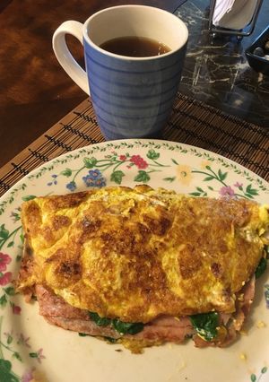Una foto de Omelette de jamón y espinacas