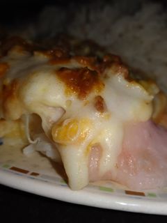 Una foto de Pastel de papa relleno 🥔🧀