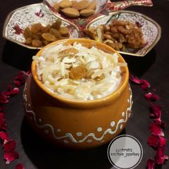 Sweet vermicelli or meethi seviyan A picture of Sweet vermicelli or meethi seviyan.