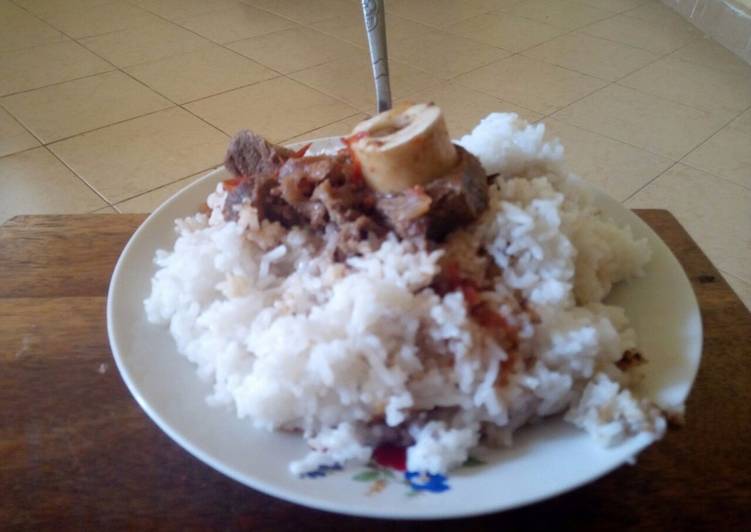 Rice with stew beef