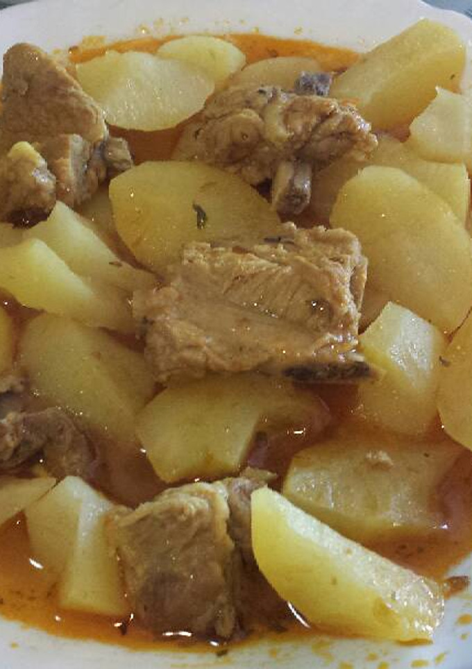 Una foto de Guiso de patatas con Costillas