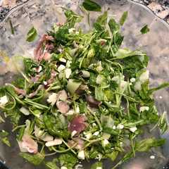 Una foto de Ensalada mediterránea