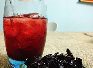 Hình của món Mứt & sirô hoa Atiso đỏ.