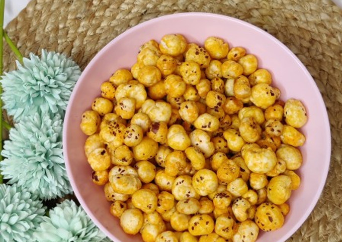 Cheesy Peri Peri Makhana